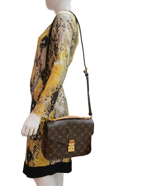 codice poshette louis vuitton|Louis Vuitton Pochette metis.